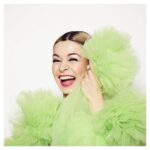 Julia Chan Instagram - 🦖🦎🐍🦠 • • • For @cbswatch 📷 @jameswhitefoto 💄 @chelbomb 💇🏼‍♀️ @cynthiavanis 👗 @sashacharninmorrison Milk Studios
