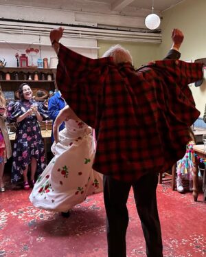 Julia Pott Instagram - Happy Poppa Woppa’s day to a man who had this family tartan cape custom made at the age of 18, is the greatest dancer and speech giver in all universes, will forage for chuppah poles with you at midnight, will support your decision to have your first dance be a slow dance to 2 become 1 by the spice girls even though he invested exclusively in boyzone merchandise for your entire childhood. I love you dad, I couldn’t dream of a better one.