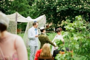 Julia Pott Instagram - Wedding on 🎞️ by Adina  at @hackneycityfarm_official 
First picture is very serious conversation about bubbles.