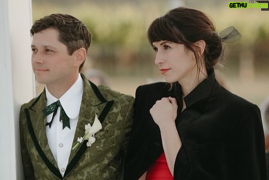 Julia Pott Instagram - A year of wedding looks 💕