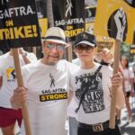 Julianna Margulies Instagram - Walking the picket line with F. Murry Abraham! #sagaftrastrong #sagaftrastrike