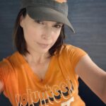 Julie Ann Emery Instagram - Got my sweet tea Got my gear Let’s do this #Vols #GBO