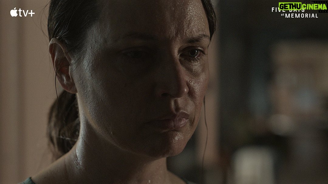 Julie Ann Emery Instagram - A lot of feelings about Ep 5 of #FiveDaysAtMemorial The overwhelming one being that I am so grateful to have been in it with this group of artists, creatives, collaborators, and our unbelievably incredible crew. Ep 5 Now available @appletvplus