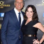 Julie Ann Emery Instagram - Put on a little black dress from @elliatt & happily cheered in my brilliant @bettercallsaulamc friends with my boo #KevinEarley at the @saturnawards last night! @mrpatrickfabian & Peter Gould were dashing and perfect accepting their awards live. I somehow managed to show up matching the backdrop 👀👀 but @jenna.marie.beauty makeup & @lucy_gedjeyan hair were perfectly on point as usual. Also got some time in fangirling over C-3PO & cozying up to Frankenstein with @jennofthefuture Thx so much for the invite @sonytvofficial & @amc_tv @jennofthefuture