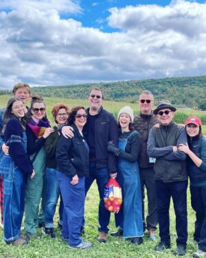 Julie Ann Emery Instagram - 🍎 picking with my favorites! 
Upstate, I 🧡U!