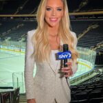 Julie Stewart-Binks Instagram – “Just because you’re good at some things doesn’t mean you can’t be better at them.” – Auston Matthews (@austonmatthews) 

#hockey #nhl #sny #newyork #newyorkrangers #torontomapleleafs #nyr #leafsforever #keepgrinding Madison Square Garden