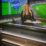 Julie Stewart-Binks Instagram - Futbol Night in America ⚽️🙌 Extremely grateful for the opportunity to host “Scoreline” on @cbssportsgolazo with the brilliant @ayyy_west - going around the world for the beautiful game reminded me of such great memories at Fox Soccer Report (rip), and then again at Fox Soccer Daily (also, rip). Huge thanks to @chriscaron82 for all the help - couldn’t have done it without you (literally)! 📸 @ayyy_west #soccer #futbol #cbssports #cbssportsgolazo #arewehugging Stamford, Connecticut