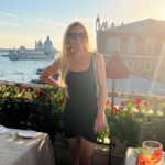 Julie Stewart-Binks Instagram - If you had asked me in May if I’d be travelling this summer, I’d have said no. But I guess sometimes your vision board does work ✨ My favorite spots 1. Paris 2. Venice 3. London 4. Amalfi Coast 5. Rome 6. The Hamptons (I mean it’a not even European) Where should I go next? ⬇️ #london #facupfinal #paris #rollandgarros #thehamptons #easthampton #rose #venice #aperolspritz #rome #amalficoast #amalfi #positano #rome #colleseum #travel #europe