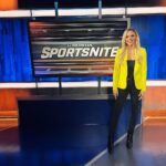 Julie Stewart-Binks Instagram - First 🚨Around the Rinks with Binks🚨 of 2024… breaking down what went wrong for the @nyrangers dropping their 4th straight & how they can bounce back in less than 24 hours… and grab your 😎 because we had some pretty bright NHL future bets on @snytv Any guesses? ⬇️ #snytv #newyork #hockey #nhl #newyorkrangers #newyorkislanders #newjerseydevils #nyr #aroundtherinkswithbinks SNY Studios