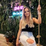 Julie Stewart-Binks Instagram - Keep On Swinging 💃🕺 #betrivers #vivalasvegas #pokerhouse #worktrip #funtrip #studio52 #sultansofswing Las Vegas, Nevada