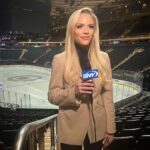 Julie Stewart-Binks Instagram - It’s been a great 20 hours of hockey. From the studio, to the rink, always grateful to do what I love. ❤️🏒🗽 #hockey #reporter #analyst #nhl #newyork #newyorkrangers #sny #rangers #aroundtherinkswithbinks #fullhouse Manhattan, New York