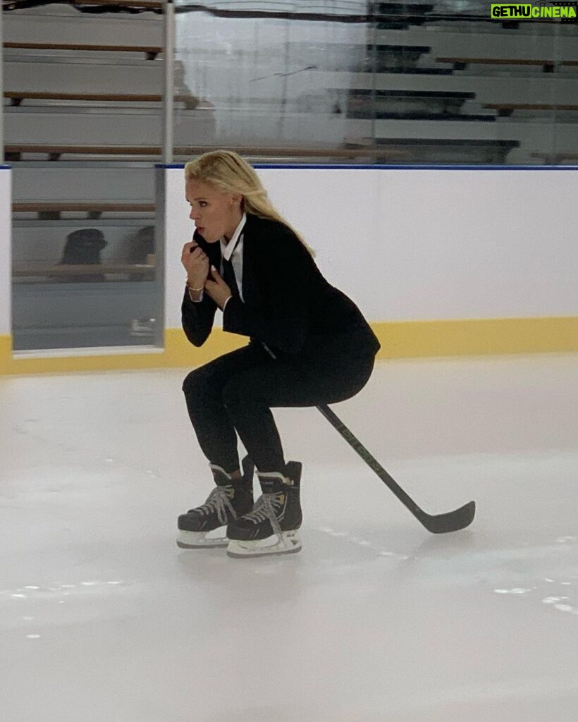 Julie Stewart-Binks Instagram - 🚨Beyond thrilled to get the privilege to broadcast @pwhl_newyork home games alongside @jamiehersch as a color analyst🗽🏒🥹 it is a privilege to be a part of women’s hockey history and one that means so much to me. I’ve been broadcasting the game since I was in university, but I’ve been playing it even longer. While I am still working on adding an Olympic gold medal to my resume, I can tell you: 🏒 played house league hockey at @northtorontohockey where none of the boys would pass me the puck but I once fought a dude which was awesome 🏒 was a sub for two years on my high school hockey team (+ tell everyone I see that @gapps10 was on that team) before making it in Grade 11 as a 4th line right winger 🏒 Broke my collarbone in a tourney where afterwards my coach was quoted saying “we lost a key player. not in the skill department, but in spirit.” 🏒 I was the captain of my university intramural hockey team (we ended up getting kicked out because we used a player from another faculty. I still stand by my decision). 🏒 my friend and teammate @jacquistone once scored and I was so excited for her that I rode my stick… then fell over… and broke my stick (how embarrassing) 🏒 had the chance to play in the @queensuniversity Historic Hockey game in Kingston, ON (a re-enactment of the first game in 1886!) 🏒 played with the Lady Kings in LA with some of the best, most fun women around 🏒 play in the Dodger Stadium Series “media game” alongside Rob Blake and Cuba Gooding Jr. 🏒 chased down HHOF Luc Robitaille with the audacity to chirp him as a “nobody” 🏒 show up to my chelsea piers mens league team to muck things up every so often but give them pep talks in my sleep Ready to bring my passion for the game and my background covering the sport to help elevate these incredible women who deserve everything and more. Honored to broadcast their games and tell their stories. Thank you @thepwhlofficial for giving me the opportunity to be an analyst. 💪❤️ @pwhl_newyork vs @pwhl_toronto 7pm Friday Jan 5 📺 @msgnetworks 🇨🇦 @sportsnet #pwhl #pwhlnewyork #womenshockey #womensupportingwomen #sheshootsshescores #hockey #newyork Manhattan, New York