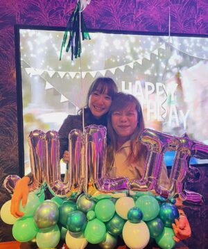 Julie Tan Instagram - I feel so loved 🥰 #happybirthdaytome
