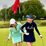 Julie Tan Instagram - May this be the only red flag we look out for the rest of our lives. ⛳️ Thank you, next 😉 📸: @lipgolf Marina Bay Golf Course