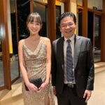 Julie Tan Instagram - 🎓💛 "Bold and Gold" perfectly encapsulates the spirit of Nanyang Academy of Fine Arts, my cherished alma mater. It was an honour to be part of their 85th Anniversary celebration and even more so to meet DPM @lawrencewongst. His words were as inspiring as the art that surrounded us! 🎨 🖼 @nafa_sg is still raising funds at this auction which ends on 30 Sep - auction.nafa.edu.sg. There are some amazing art pieces and experiences that I’m sure you guys will enjoy, while at the same time supporting the growth and developement of aspiring #NAFA artists! 🌟 Capella Singapore - Sentosa Island, Singapore
