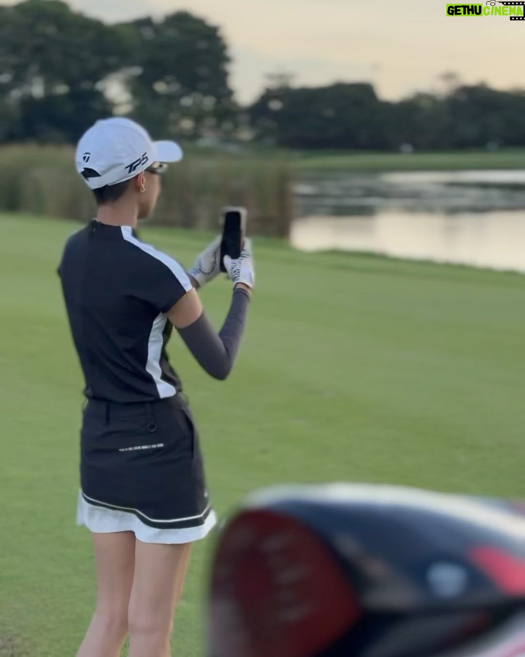 Julie Tan Instagram - One of the few important life lessons I learnt from golf, is to not be too hard on yourself, trust and enjoy the process! Know that you have clocked in a sufficient amount of time at the range practicing. It’s okay to hit a few balls badly because overthinking got to you. Learn to enjoy the scenery along the way because sometimes it’s not about the final results or the destination; it’s all about the journey 💛🤍