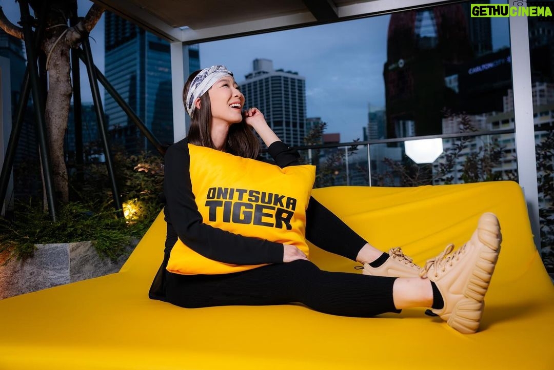 Julie Tan Instagram - I’ve been filming for the last two weeks and took a little day off to attend the @OnitsukaTigerOfficial event last Thursday! It feels good to take a breather before getting back to shooting! @OnitsukaTigerSG #OnitsukaTiger #OnitsukaTigerSG
