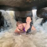 Juliette Instagram - Sem pressa Que a vida compensa E ela às vezes te testa Depois do caos a gente faz a festa… VIDA BOA, nós dois Ai, ai, ai…