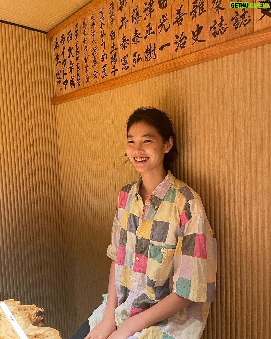 Jung Ho-yeon Instagram - Bye bye Tokyo 👋🏼