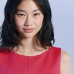 Jung Ho-yeon Instagram – @lancomeofficial #lavieestbellelancome #makelifebeautiful ♥️🥰