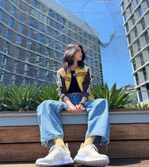 Jung Ho-yeon Instagram - Los Angels awaits. #NMD #createdwithadidas #ad