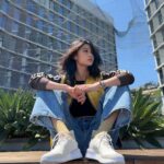 Jung Ho-yeon Instagram - Los Angels awaits. #NMD #createdwithadidas #ad