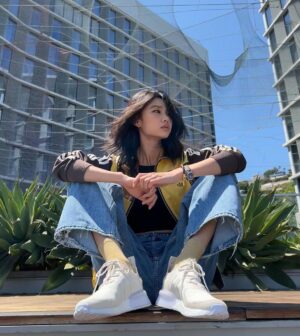 Jung Ho-yeon Instagram - Los Angels awaits. #NMD #createdwithadidas #ad