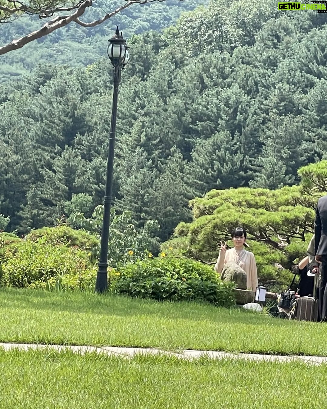 Jung Ji-so - 26.5K Likes - KBS2커튼콜
OST <우린> 에 참여해 오늘 6시에 노래가 나왔습니다아✌🏻아직은 부족한 노래실력이지만 예쁘게들어주시구 드라마도 꼭 본방사수하시라요🐥!
From.윤희,짭진숙
