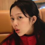 Jung Ji-so Instagram – 🍽🍺🌏!