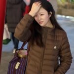 Jung Ji-so Instagram - ❄☃️❄🎄🎁🎉⛸