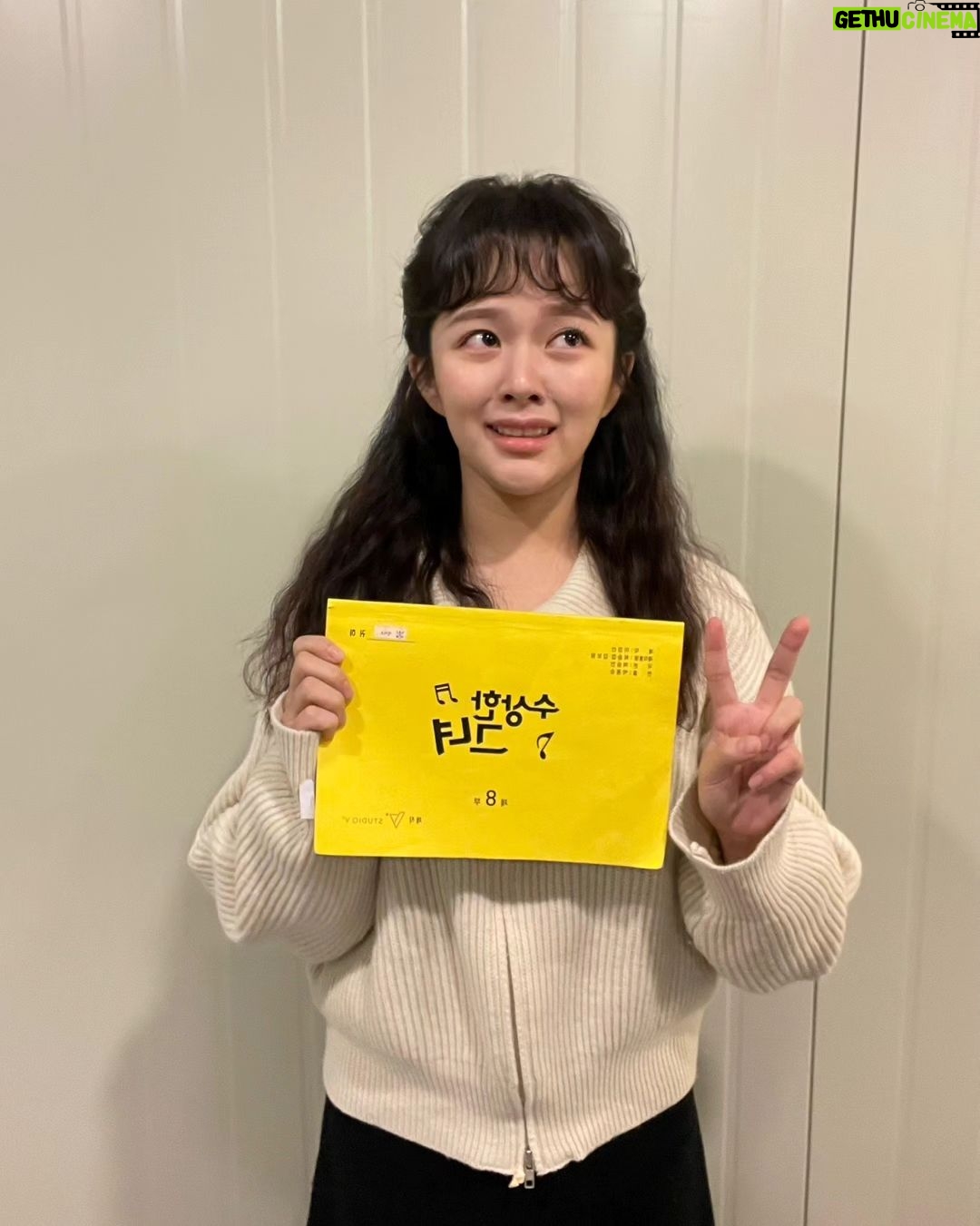 Jung Ji-so - 20.6K Likes - 악덕매니져🥲(🥕)
수상한그녀 촬영중
