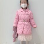 Jung Kyoung-mi Instagram - 12월 생일자! 오늘 교회에서 12월 생일파티 있대요! 큼큼 핑크… 너무 과한가… 🎀👚🩷 블루 화이트 그레이 블랙 네이비.. 요런 칼라의 아들 옷만 사다가 딸 옷은 칼라가 너~~~무 이쁘고 다양하고 그리고 살 것도 많네요 ㅋㅋㅋㅋ