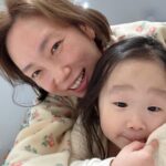 Jung Kyoung-mi Instagram - 이번주도 불태웠다! 양주 미팅도 한번 다녀오고 개인 유튜브 브이로그도 찍고 사무실 출근도 하고 칭찬해~~ 나혼자산다 보면서 야식 먹으려고 했는데! 내일 건강검진!!!!!!!! 더 배고파 ㅠㅠㅠㅠ 이번주도 고생하셨으요❤️ 모두 편안한 주말 보내세요~~~~^^