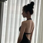 Jung Yu-ji Instagram - 🖤🤍 @sarapilatesstudio