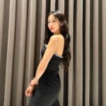 Jung Yu-ji Instagram - 🖤