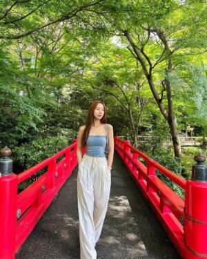 Jung Yu-ji Instagram - 💙