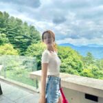 Jung Yu-ji Instagram - ☁️☀️