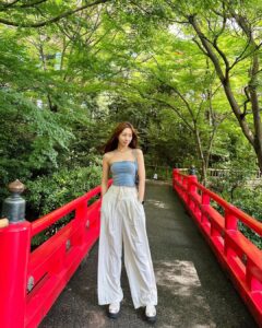 Jung Yu-ji Instagram - 💙
