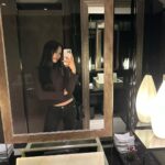 Jung Yu-ji Instagram - 2주전 마치 꿈 같네😌