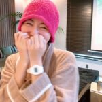 Jurina Matsui Instagram - 劇場デビュー15周年☺️🎉 いつも味方でいてくれてありがとう🧡💚 そしてサウナデビュー1年なんです〜🧖🏻‍♀️👏 記念に初サウナハット姿を💝 赤ちゃんみたいって一緒に入ったいとこのお姉ちゃんに言われた👶🏻🍼笑 珠理奈初心に帰りました🫡✨ ちなみに… 今日は、劇場に行きたい気持ちを抑えて銭湯で過ごした15周年でした♨️✨ 気持ちよかったよ〜🫶🏻🫶🏻🫶🏻 サウナやお風呂で心と身体を整えて「目指せ20周年‼️」 の気持ちで楽しみながら活動したいと思います😉✨ 20周年を迎えるときは、 何か大きなことができたらいいな〜🎤🌠 サウナは、健康のために週2ペースで行ってるんだけど… いつかサウナグッズも作ってみたいなぁなんて🙏✨ みんな使ってくれるかしら〜？🫣♨️❤️ あ‼️いつかスーパー銭湯でのライブもしてみたいなぁ😍😍😍 @the.class_sauna @imabaritowelofficial #15周年 #anniversary #サウナ #サ活 #サウナ女子 #サウナイキタイ #サウナハット #今治タオル #銭湯 #お風呂 #sauna #bathtime #赤ちゃん #baby
