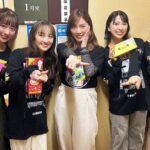 Jurina Matsui Instagram - 先日 #ももクロ一座 特別公演千秋楽にお邪魔しました🫶🏻🫶🏻🫶🏻 久しぶりにみんなに会えて本当に幸せでした💓❤💛️💜 みんなのキラキラ笑顔を見たら嬉しくて懐かしくて泣いちゃいましたよ〜😭😭😭 今日は、想いが溢れてちょっと長くなりそうなのですがお付き合いくださいね☺️🙏笑 今回の作品を見て、私も自分の好きなことや夢に向かって素直に生きていきたいと心から思いました☺️✨ そして、2部のライブでは本当にたくさんの元気をもらいました🎤✨ メンバー1人1人の持つパワーはもちろん‼️ モノノフの皆様の一体感と愛のある声援を肌で感じて胸が熱くなりました❤️‍🔥 実は…隣にいらっしゃったモノノフさんが 「よかったらサイリウム使ってください☺️」とライブ前に貸してくださったり、入り口にいらっしゃったモノノフさんが私の写真を撮ってくださったりと本当に温かい方ばかりで皆様のおかげでより楽しむことができました‼️ 「ファンは推しに似る」とよく言いますが… 本当にその通りでメンバーもモノノフさんもとっても優しくてもっともっと大好きになりました😍😍😍 本当にありがとうございました‼️ これからもよろしくお願いしま〜す🫶🏻🫶🏻🫶🏻 そして今日は、ももクロ歌合戦の出演者の方々が発表され とっても楽しみになりました🎤✨ またみんなと一緒に歌える日きたら幸せだなぁ〜☺️❤️ 私もこれからステージに立って歌って🎤✨ たくさんの方にパワーをお届けできるよう頑張りま〜す‼️ まだまだお話ししたいことたくさんあるけど今日はこのへんで〜😂👋 以上‼️大好きなみんなと名古屋で見つけたメンバーカラーの可愛いお菓子のお写真でした💓❤️💛💜 #推し活 #ももクロ #モノノフ #大好き #ありがとう #ももクロ一座 #ももクロ歌合戦