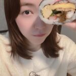 Jurina Matsui Instagram - 皆さまは恵方巻き食べましたか👹？？ 願い事を考えてたら2枚目の写真みたいに悪い顔になりました👶🏻→😈💕 #理想 と #現実 の写真みたい😂 #節分 #福は内 #恵方巻き #北北西 #願い事 #みんな の #夢 が #叶いますように #前向きに #自分らしく #自分の人生 #悔いのないように #素直に #生きる #やりたいことをやる #楽しむ #焦らず #🐢 #😈 #👹 #❤️