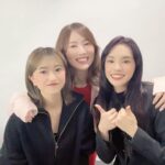 Jurina Matsui Instagram - ในที่สุดฉันก็ได้เจอเฌอปรางและมิโอริอีกครั้งคะ☺️💜 เฌอปราง จบการศึกษาจากBNK48 แล้วอาจจะเหงานิดนึง แต่จะเป็นกำลังใจต่อไปนะคะ🥹🙏✨ BNKのチャープランちゃんとみおりちゃんにも会えました💜 チャープランちゃんはもうすぐ卒業なので、寂しいのですが最後まで応援してます🥹✨ また会いたいな〜🌠 ダンス動画も一緒に撮ったからTikTokやリールもお楽しみに❣️ #bnk48 #cherprangbnk48 #เฌอปรางbnk48 #大久保美織 ちゃん #รัก #大好き #タイ #thai #🇹🇭 #バンコク #bankok