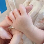 Jurina Matsui Instagram - 安奈ママと安姫ちゃんに会えました👶🏻🍼 うさぎさんグッズ使ってくれたら嬉しいなぁ🐰💕 いつかママ友に🥰 #久しぶり #変わらない #嬉しい #赤ちゃん #baby #同い年 #ママ #出産祝い #うさぎ #よだれかけ #おもちゃ #癒し #👶🏻 #🍼 #🐰