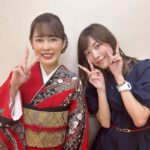 Jurina Matsui Instagram - 丘みどりさんの名古屋コンサートにお邪魔しました☺️💚 客席からたくさんみどりコールをさせていただきましたよ🫶🏻✨ もうね…語り出したら止まらないくらい興奮しております🥹❤️ ステージでみどりさんが私のお話もしてくださってとっても嬉しかったです🥹 本当にありがとうございました‼️ お着物も素敵なのですが👘 可愛い衣装を着て歌われていたみどりさんの姿にきゅんきゅんしちゃいました👗💓 今回たくさんの刺激をいただき、たくさんお勉強をさせていただきました✨ 私もいつかまた歌を歌いたいという夢がより大きくなりましたよ🎤❤️ 頑張るぞ🥹 ちなみに3枚目の写真のお花は「椿姫咲いた」のジャケット写真をイメージしていつもお世話になっているめぐみこさんに作っていただきました💐❤️ あぁやっぱり地元は落ち着くね〜🫶🏻 今の私があるのは、 帰ってくる場所🏠 味方がたくさんいる地元の存在があるからです✨ 東海地方に恩返しできるよう 感謝の気持ちを込めてこれからも生きていきたいと思います❤️ すみません💦 愛が溢れて長くなりました🥹 知るを愛する、 愛を知る愛知に生まれて幸せです❤️ 　 #丘みどり さん #名古屋 #愛知 #aichi #nagoya #コンサート #着物