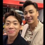 Justin Cheung Instagram - 返到香港沉澱左幾日，多謝晒香港、大馬嘅各位手足合作完成了 《千謊百計》，不打千字文了，一切在心中，一齊為 #港產片 加油🤘🏿 #千謊百計 #電影 #幾年冇飛過希望大家都有一個愉快嘅旅程