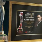 Justin Cheung Instagram - It’s my honour to get this award from @mcmillanwoods_globalawards . I’ll keep working hard on it🎬 #mcmillanwoodsglobalawards2022 #AsiaPacificMostPromisingMaleActorOfTheYear #ActorRoad Shangri-La Kuala Lumpur