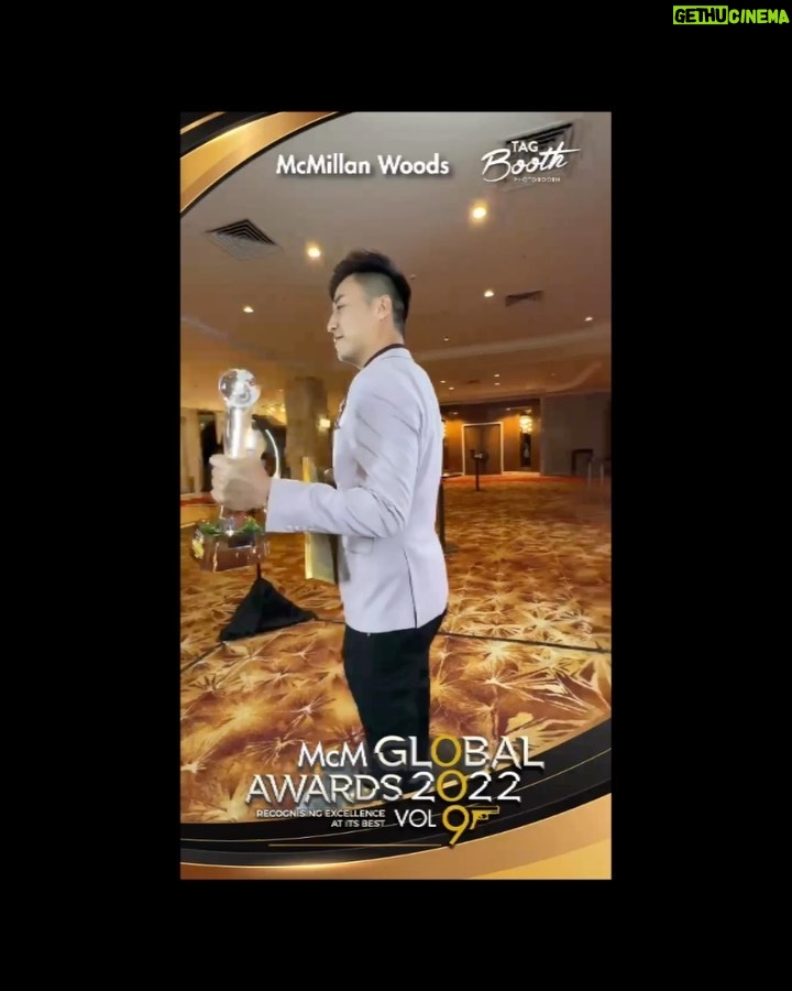 Justin Cheung Instagram - It’s my honour to get this award from @mcmillanwoods_globalawards . I’ll keep working hard on it🎬 #mcmillanwoodsglobalawards2022 #AsiaPacificMostPromisingMaleActorOfTheYear #ActorRoad Shangri-La Kuala Lumpur
