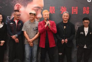 Justin Cheung Instagram - 「我哋等咗六年啦」 ：總監製Philip sir道出了我們的心聲。

《反黑2》發佈會終於完滿完成，多謝各投資方、監製們及導演，合力再創造出一部好的作品給觀眾吧。 @jones28 @dannychankk 

而我自己當然會繼續全力以赴，將生命注入角色。

第一季三十集我用了兩個月時間準備，而第二季六十集我足足用了一年。

情感滿滿想表達，但還是用行動去表達吧。

「強勢回歸，全城反黑」

感恩🙏 @hkoctb 

#反黑2
#舊拍檔新戰友新火花
#辛苦了水管兄弟一定撐你