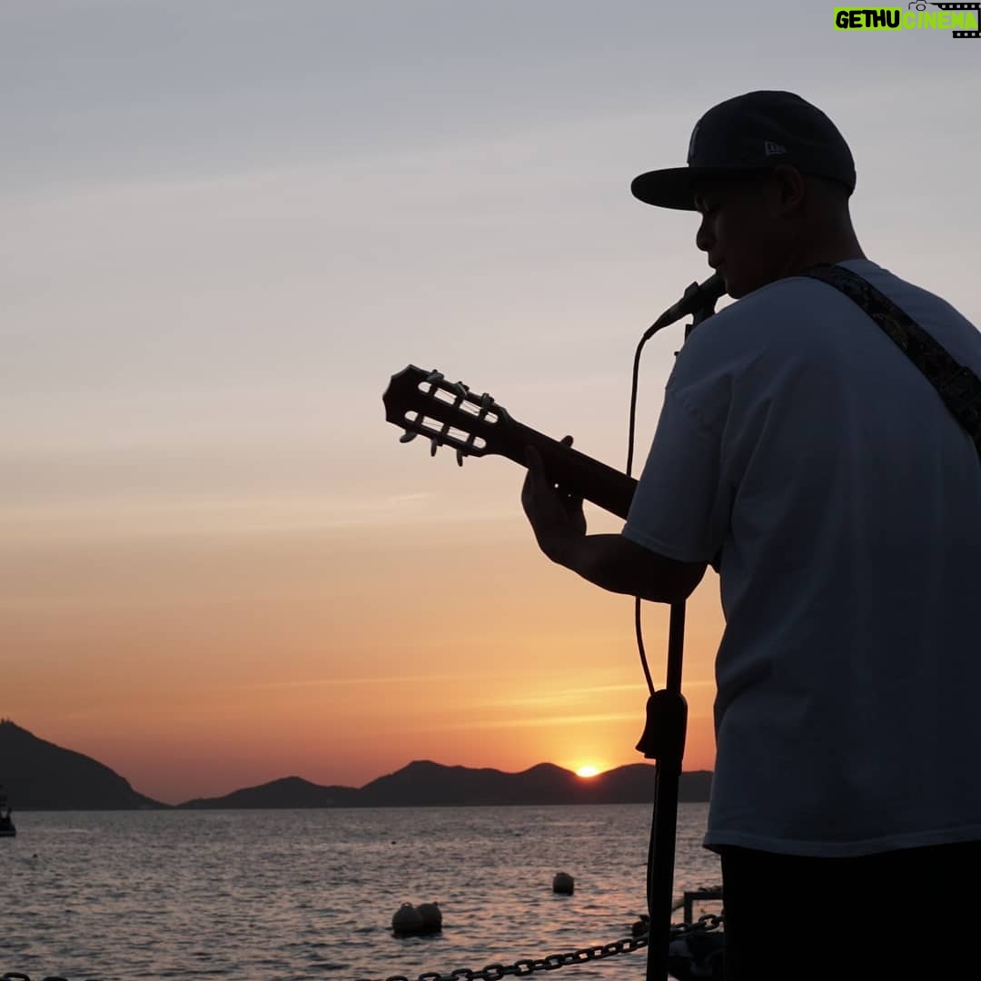 Justin Lo - 1.4K Likes - #淺水灣 #sunset
